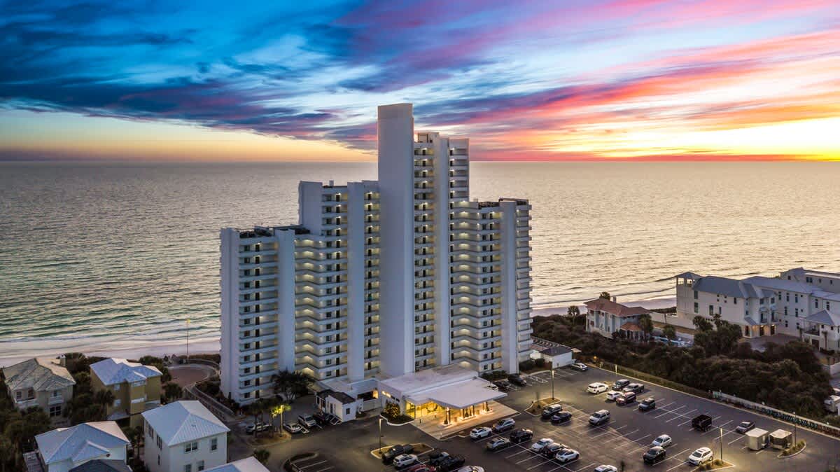 One Seagrove Place 0408 | Photo 60