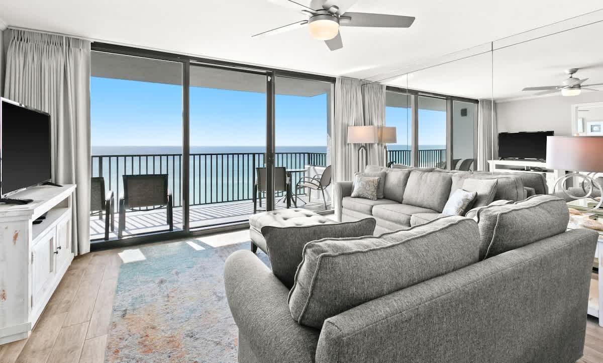 One Seagrove Place 0408 | Photo 4