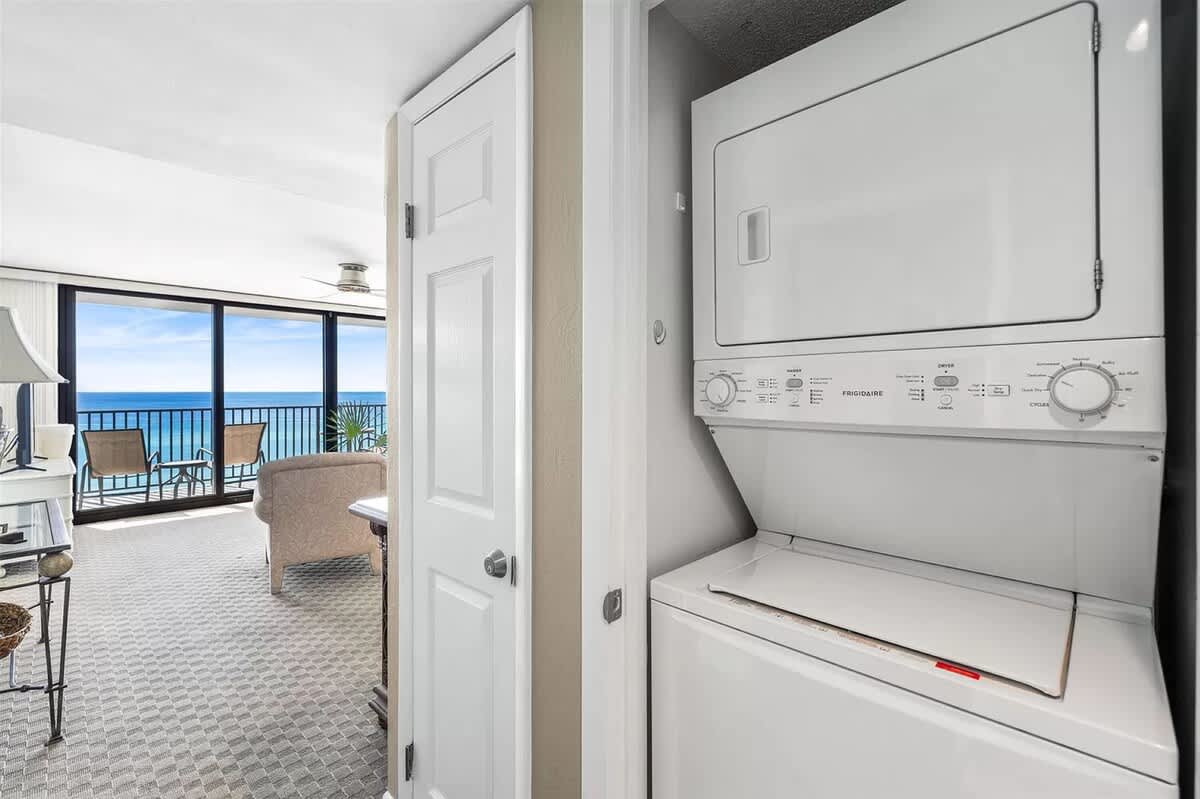 One Seagrove Place 0506 | Photo 21