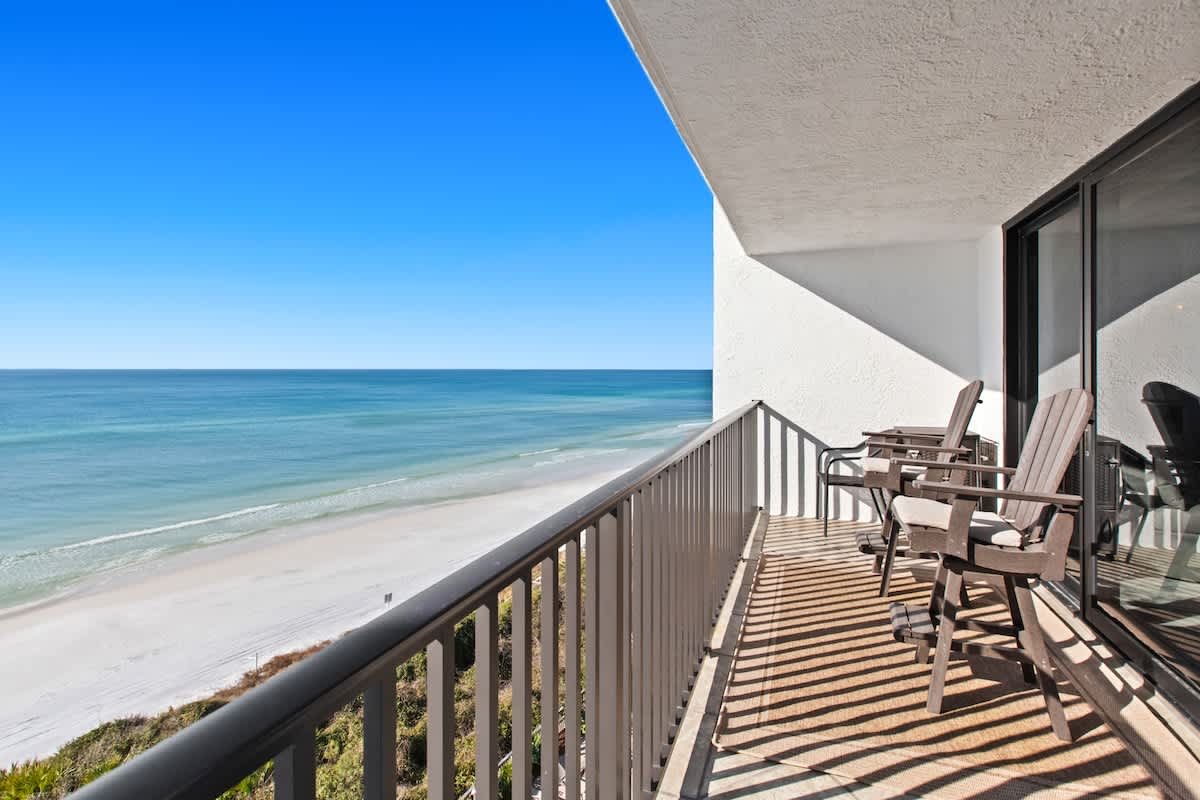 One Seagrove Place 0707 | Photo 25