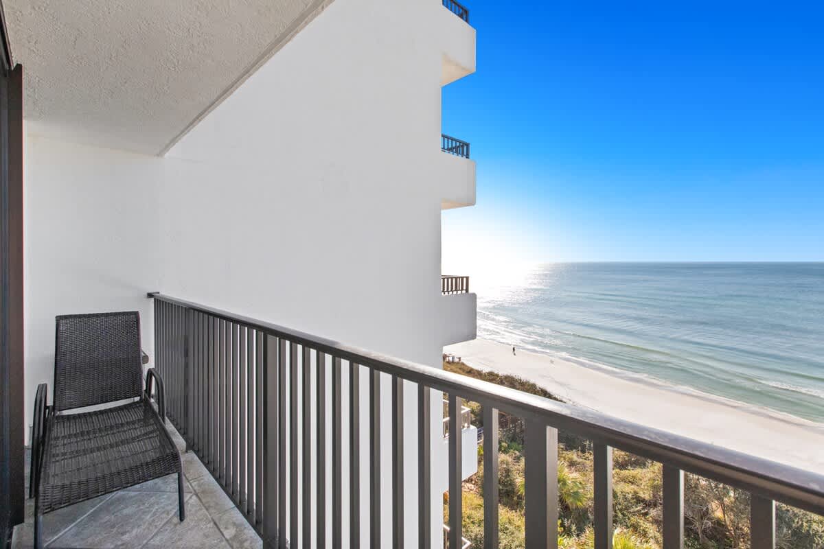 One Seagrove Place 0707 | Photo 26