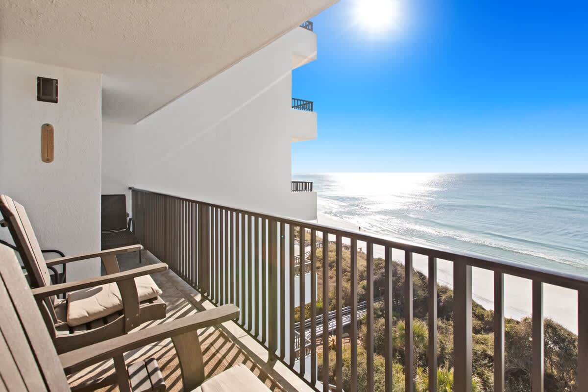 One Seagrove Place 0707 | Photo 24