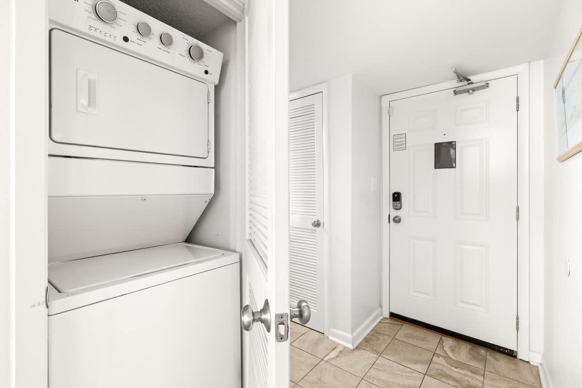 One Seagrove Place 0808 13