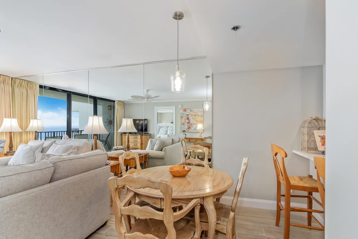 One Seagrove Place 1303 | Photo 8