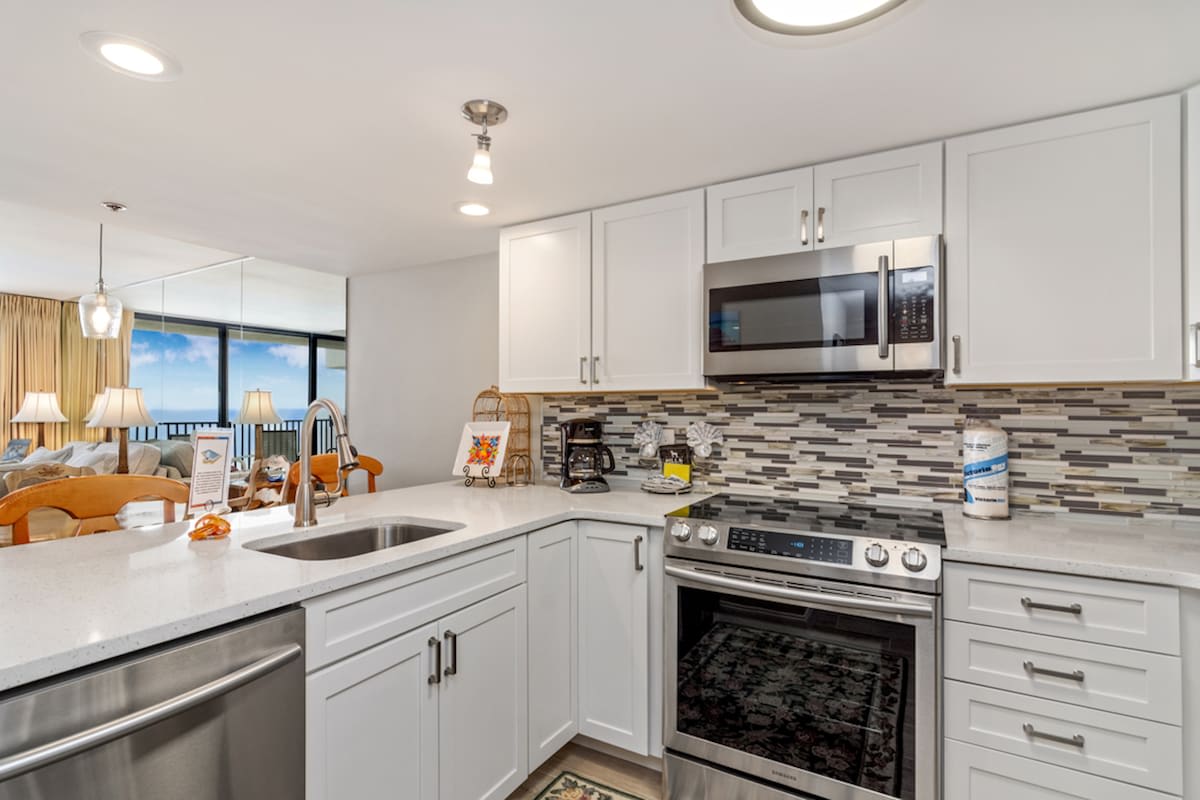 One Seagrove Place 1303 | Photo 11