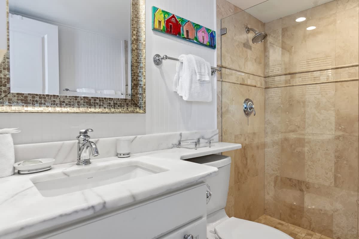 One Seagrove Place 1303 | Photo 20