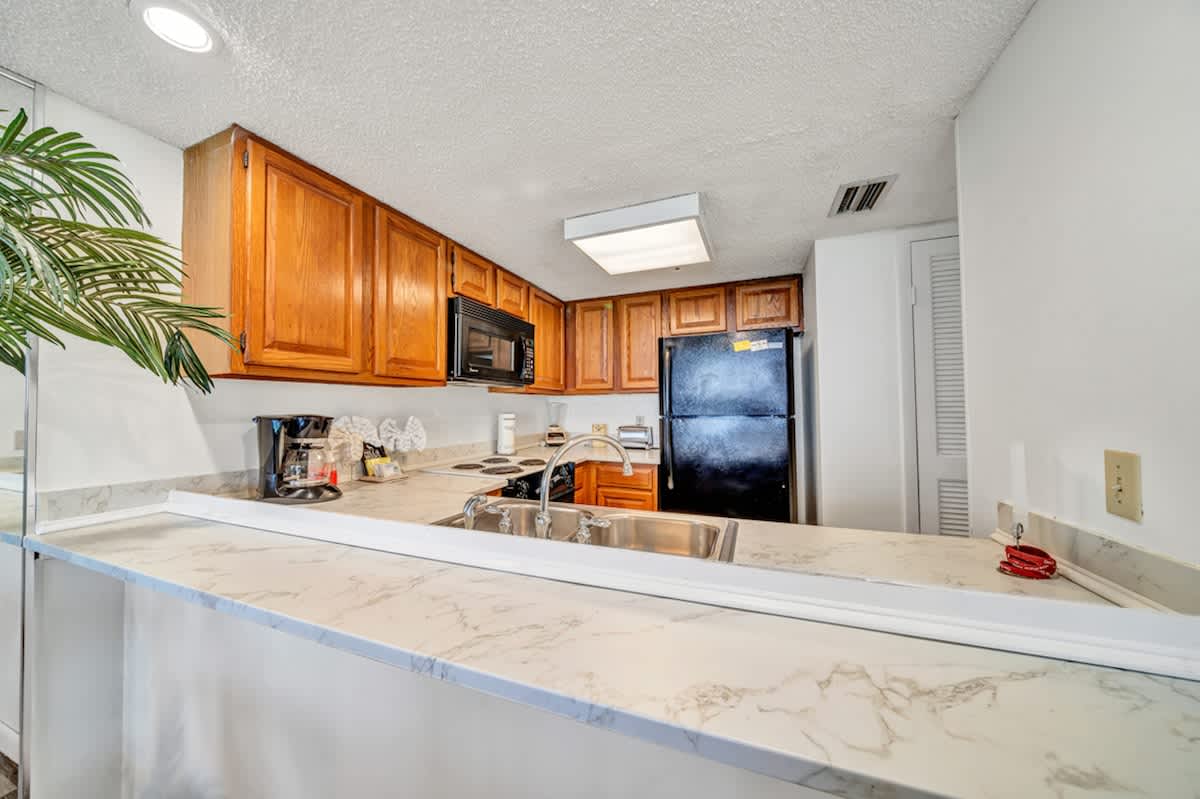 One Seagrove Place 1306 14