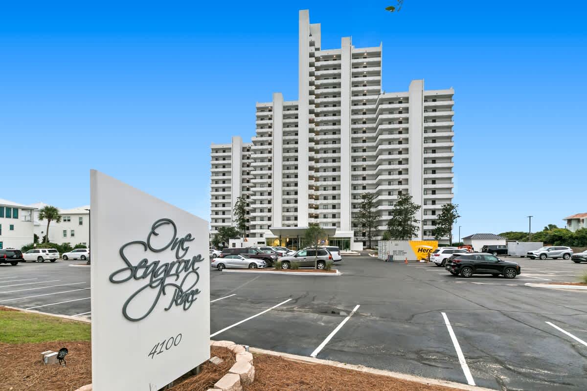 One Seagrove Place 1406 | Photo 24