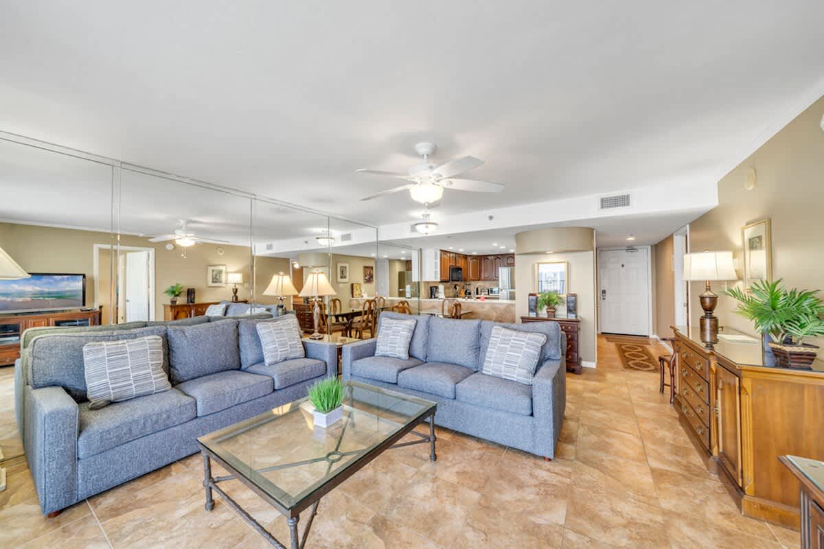 One Seagrove Place 1408 5