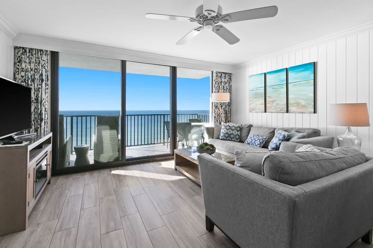 One Seagrove Place 1504