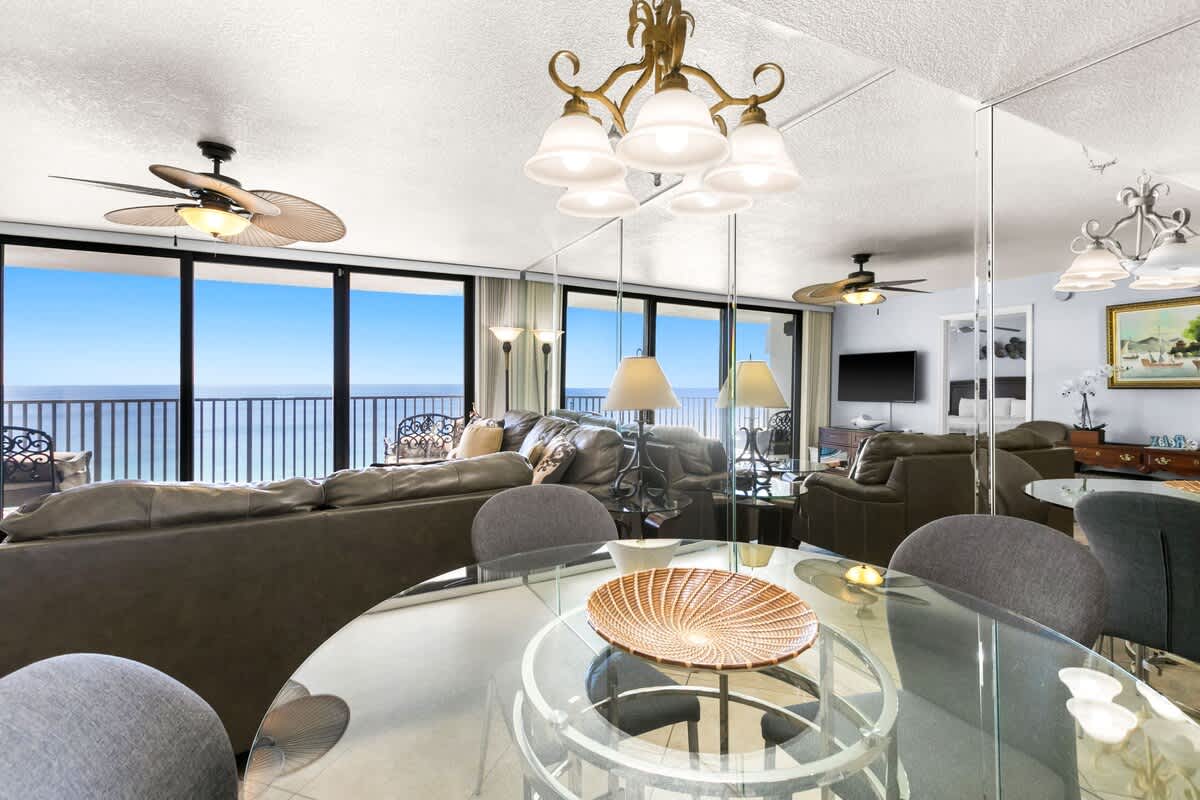 One Seagrove Place 1505 | Photo 15