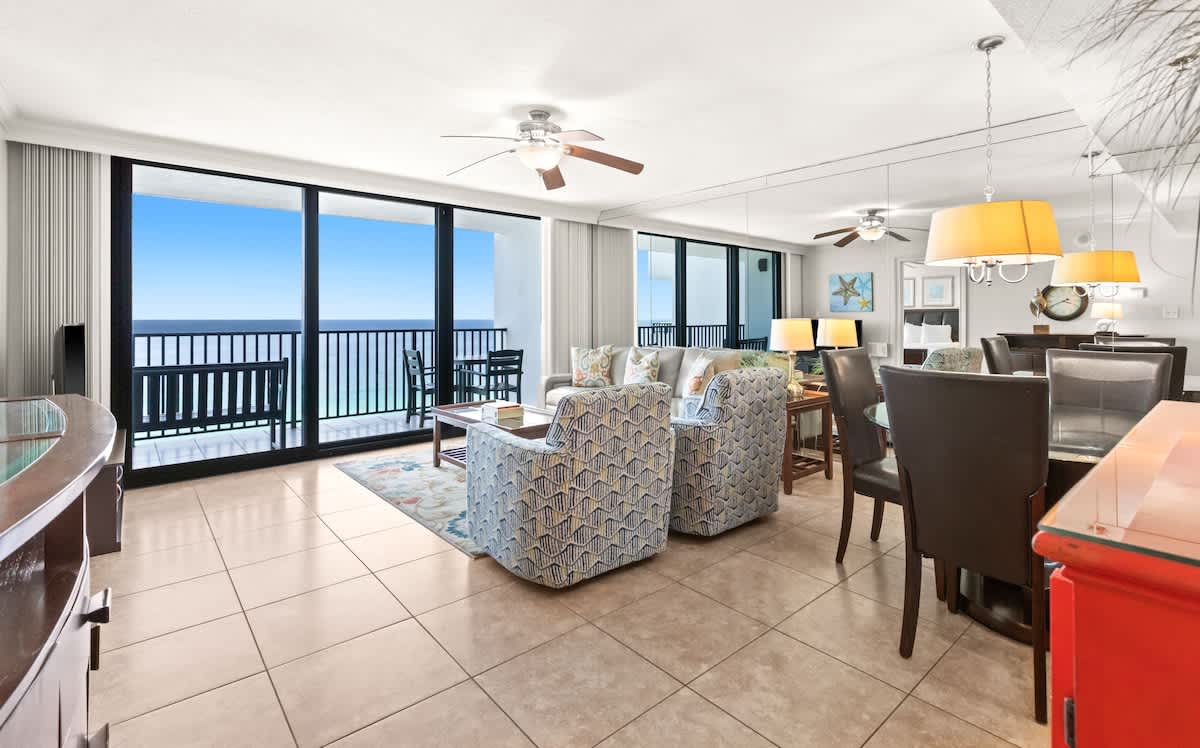 One Seagrove Place 1507 6