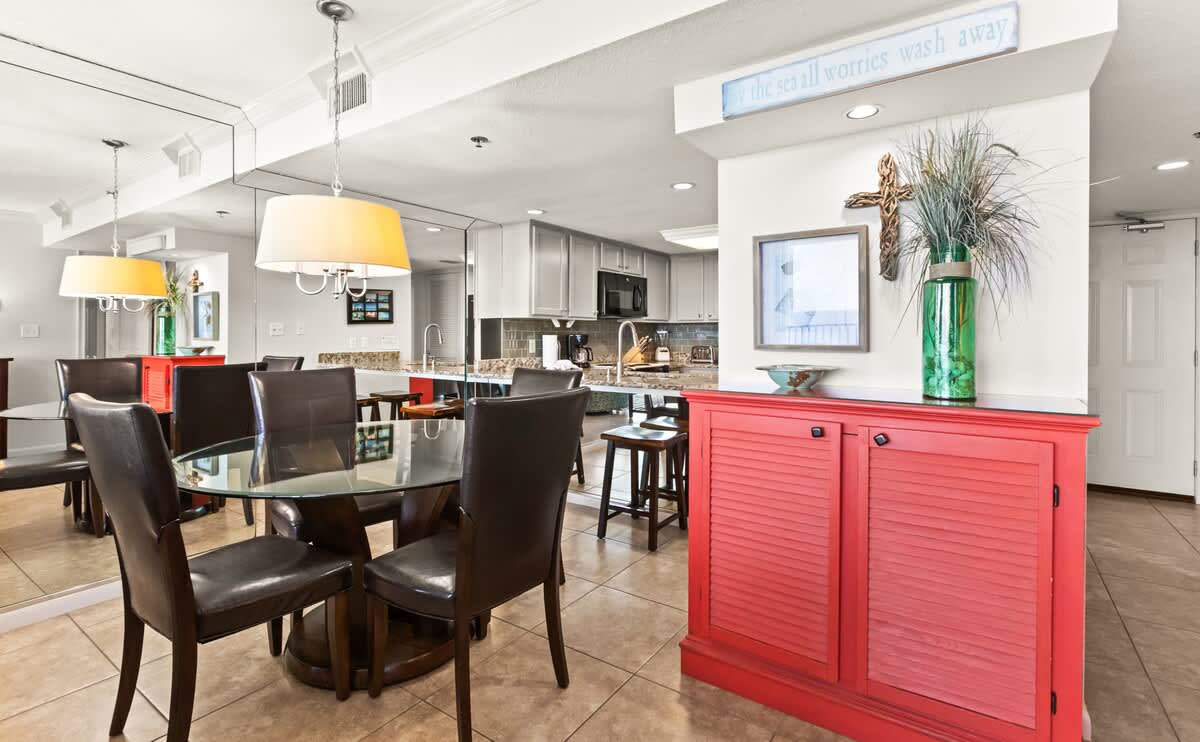 One Seagrove Place 1507 8