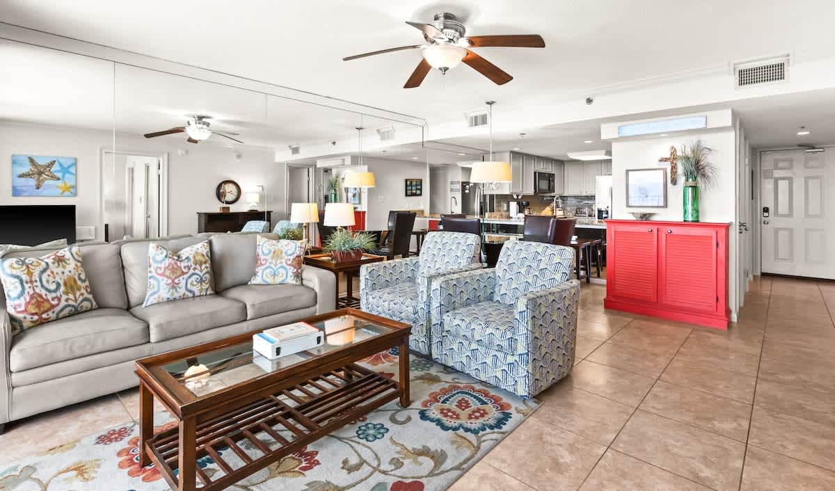 One Seagrove Place 1507 5