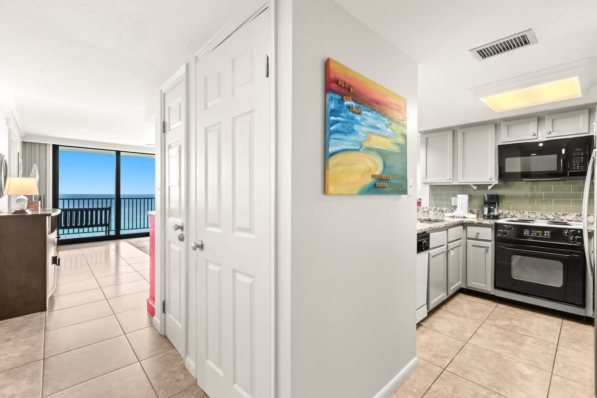 One Seagrove Place 1507 11