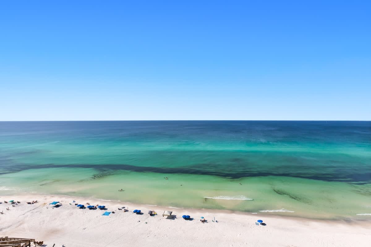 One Seagrove Place 1507 27