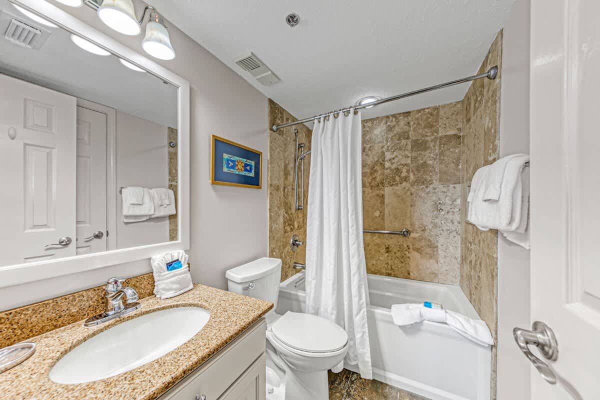 One Seagrove Place 1508 21