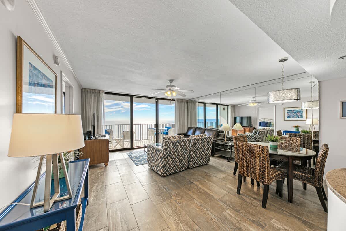 One Seagrove Place 1508 10