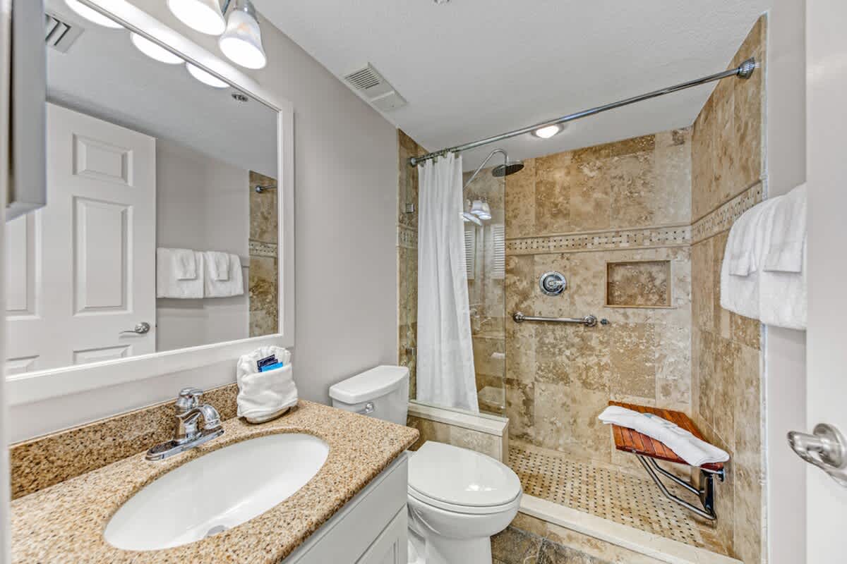 One Seagrove Place 1508 18