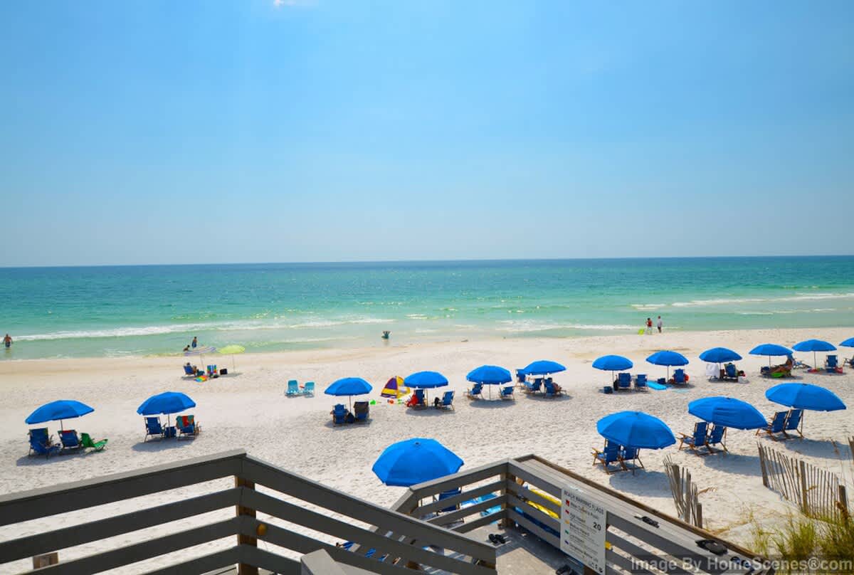 One Seagrove Place 1606 60