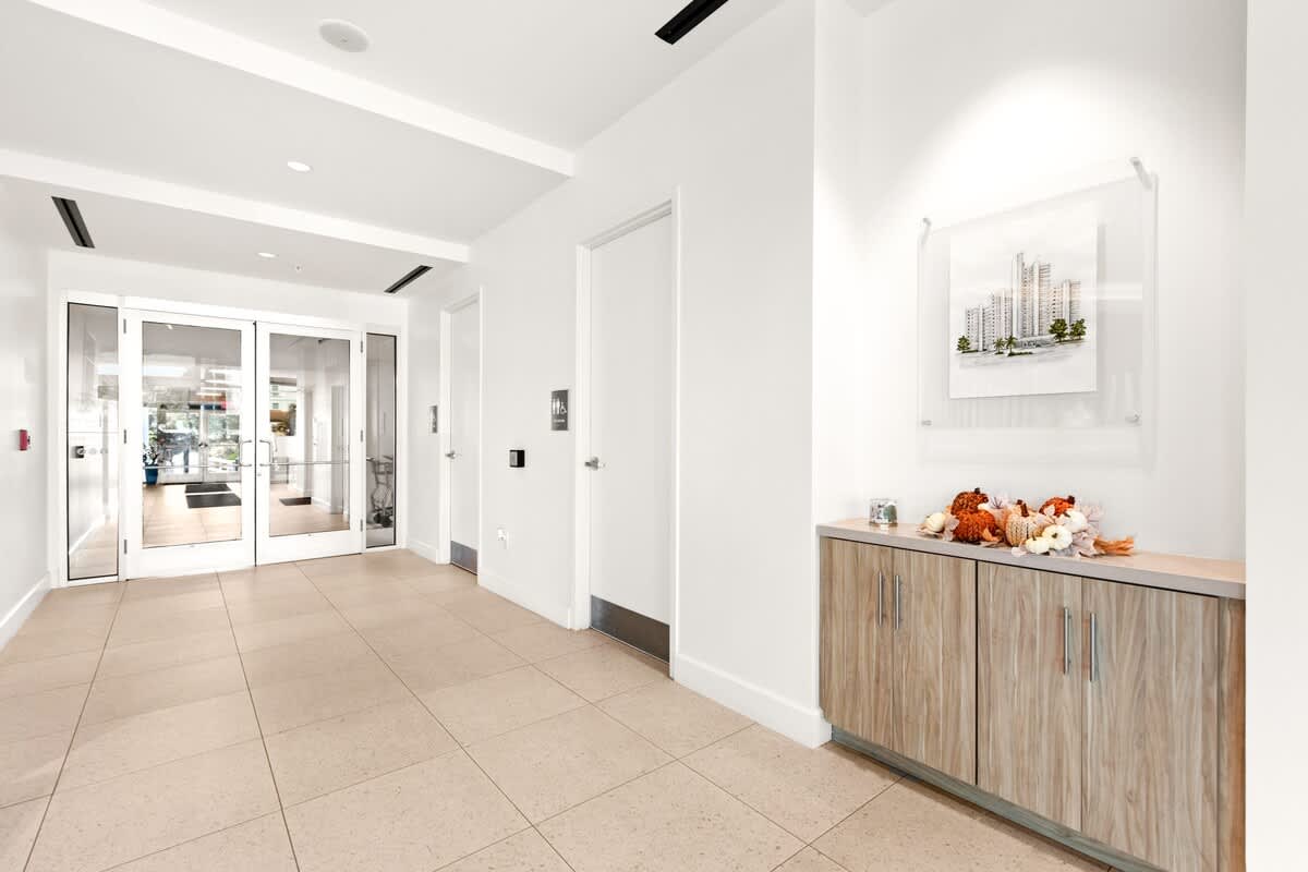 One Seagrove Place 1906 | Photo 51