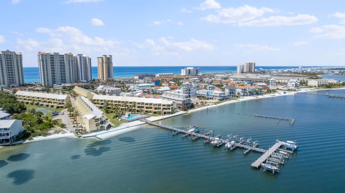 Peaceful Paradise Boat Slip Pool Beach Access 50