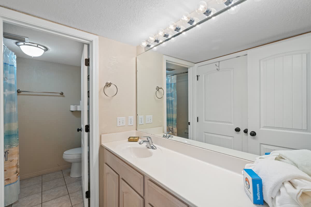 Peaceful Paradise Boat Slip Pool Beach Access 26