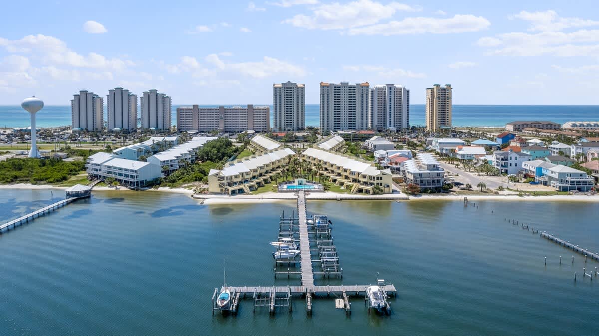 Peaceful Paradise Boat Slip Pool Beach Access 47