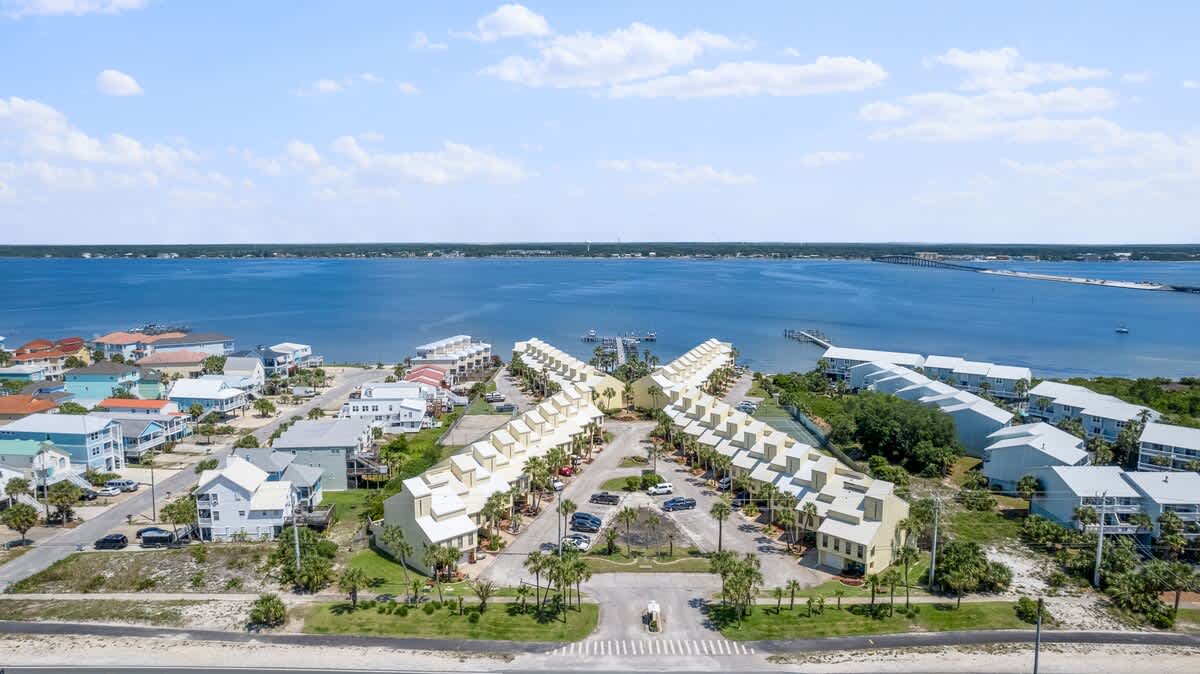 Peaceful Paradise Boat Slip Pool Beach Access 46