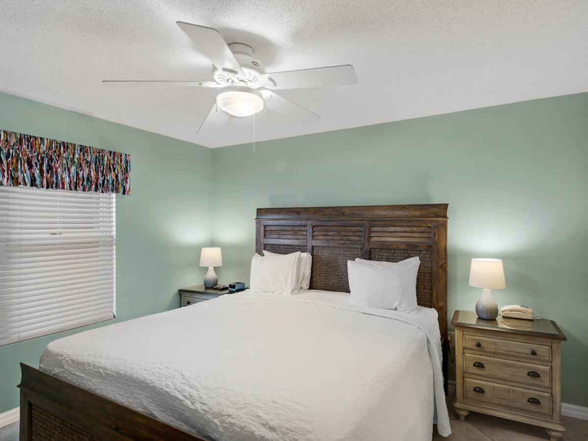 Pelican Beach Resort 405 11