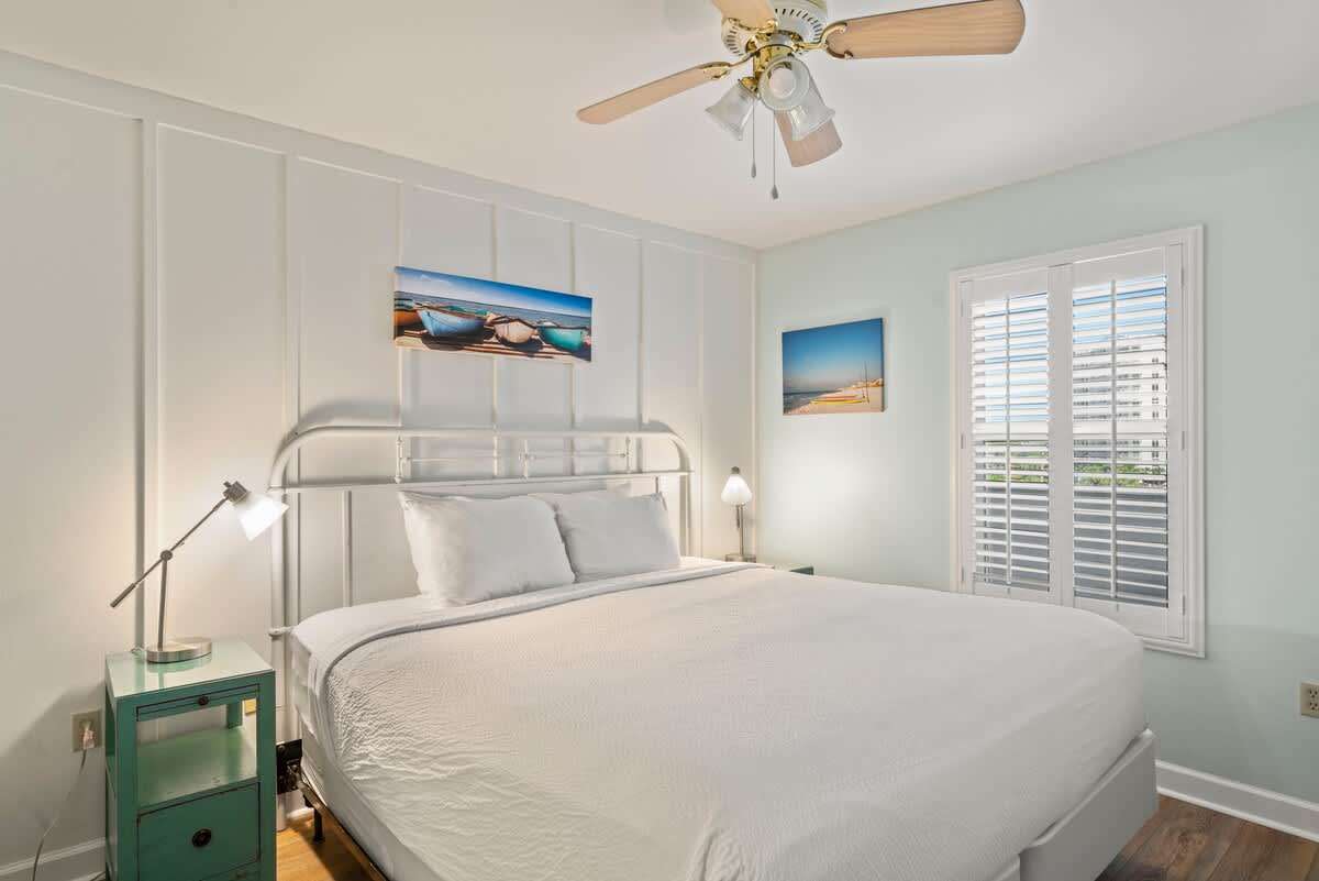 Pelican Beach Resort 510 10