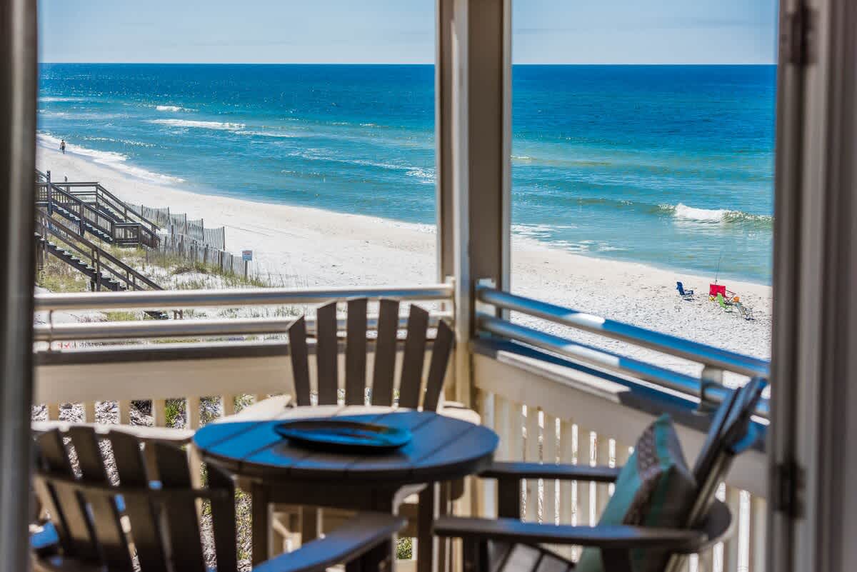 Pelican Paradise 107