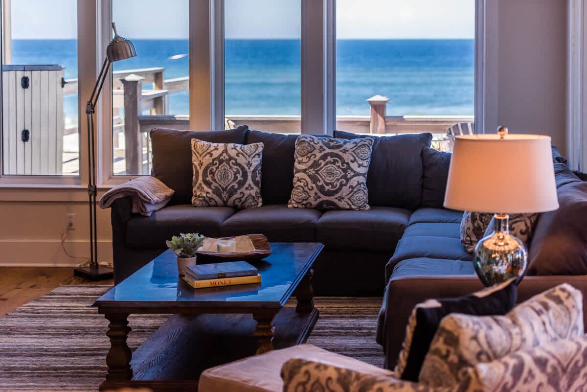 Pelican Paradise 113