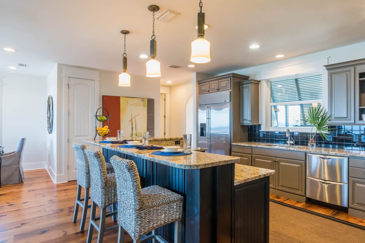 Pelican Paradise Unit A 7