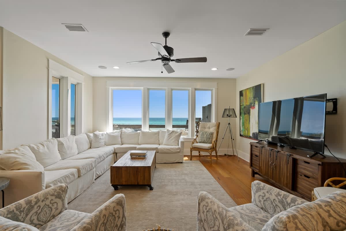 Pelican Paradise Unit B 29