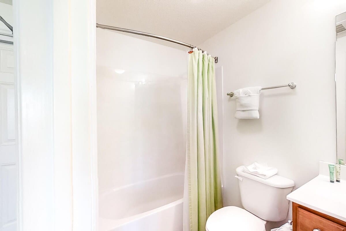 Seychelles Beach Service Inlcuded in Season 20