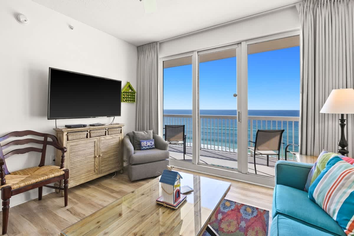 Seychelles Beach Service Inlcuded in Season