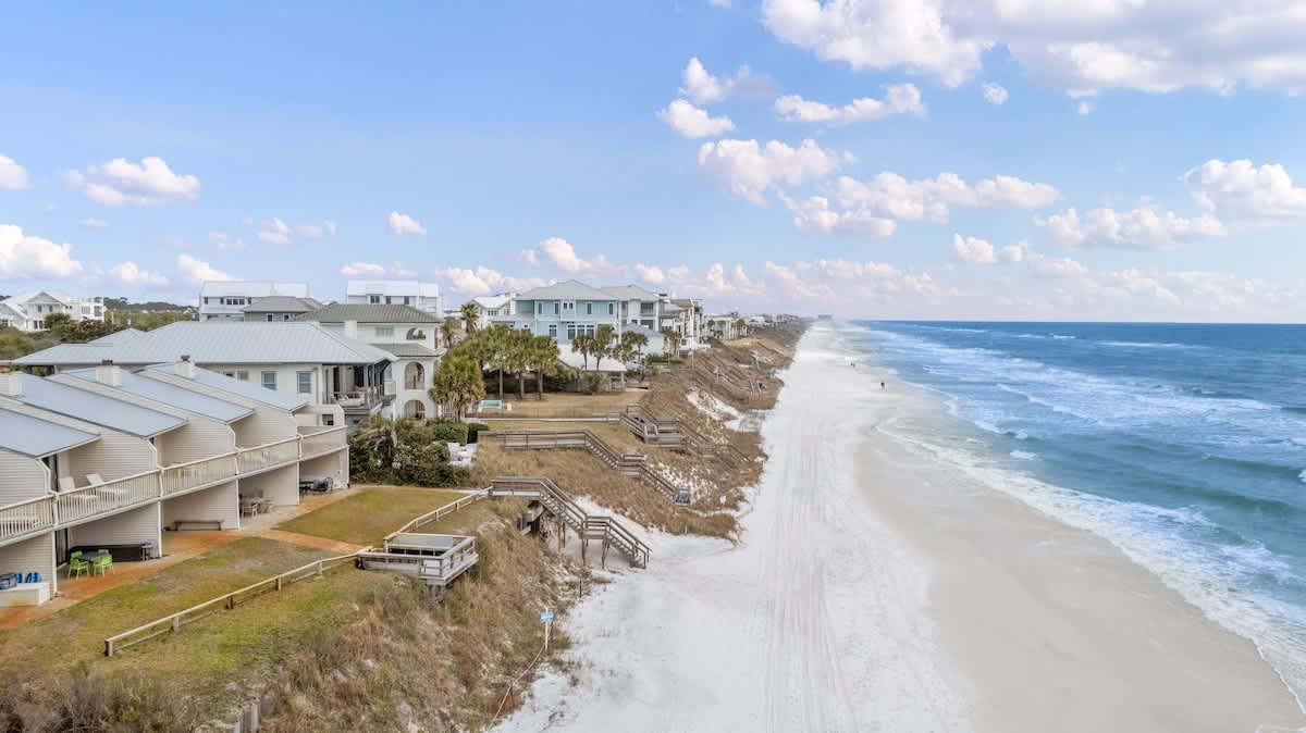 Silver Sands Townhomes Unit 4 | Photo 4