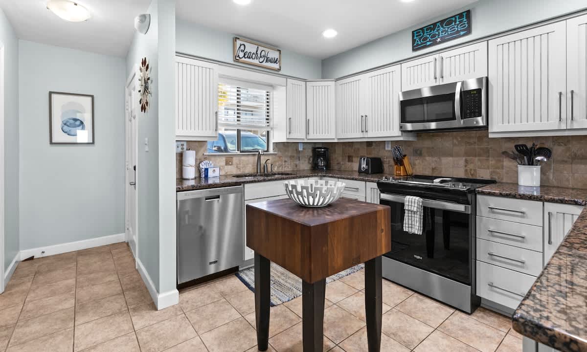 Silver Sands Townhomes Unit 4 | Photo 17