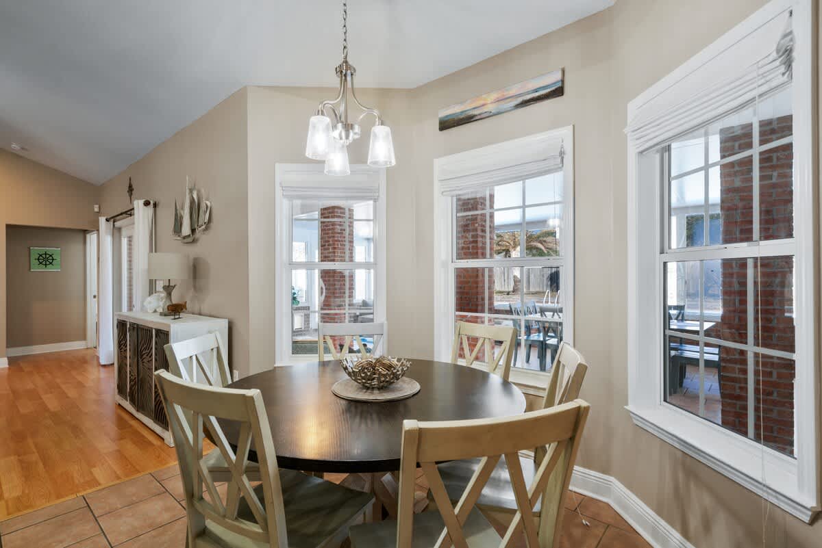 Stealing Happy Hours 41