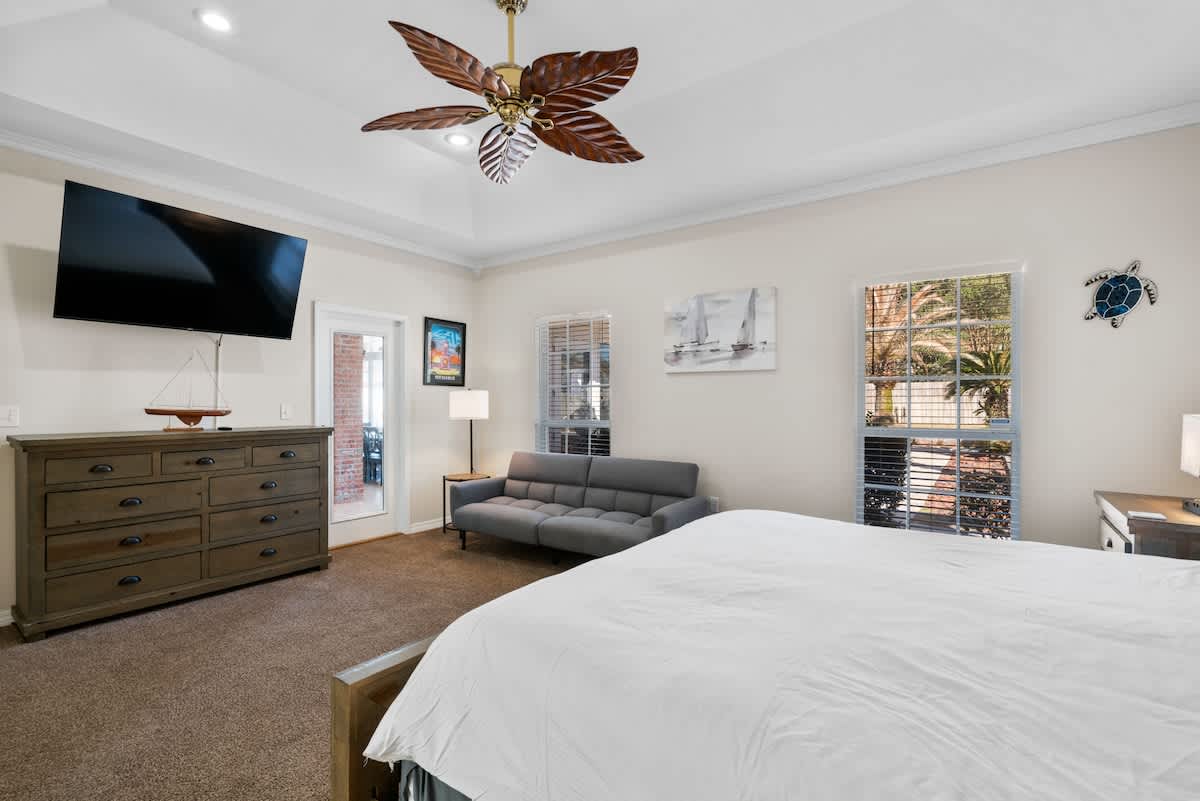 Stealing Happy Hours 34