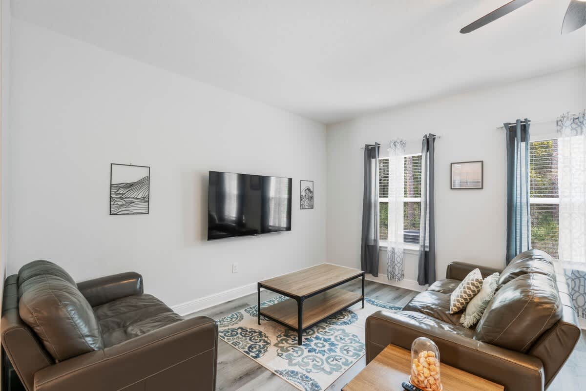 Summer by the Sound | Photo 6