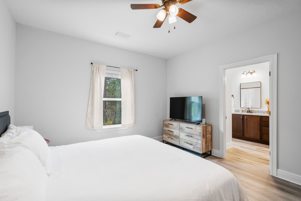 Summer by the Sound | Photo 14