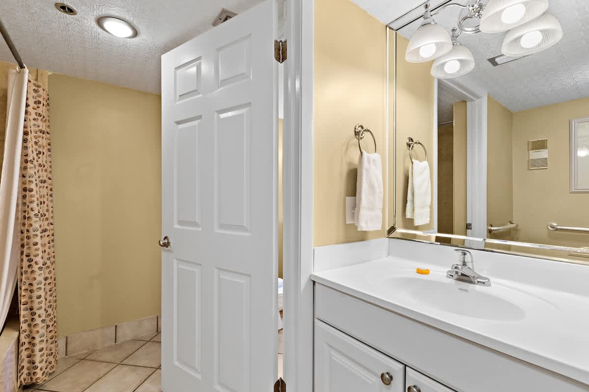 SunDestin Resort Unit 0317 14