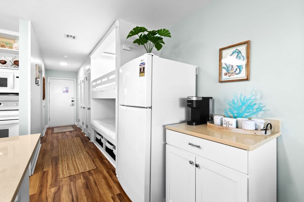 Latitude 29 Unit 20 15