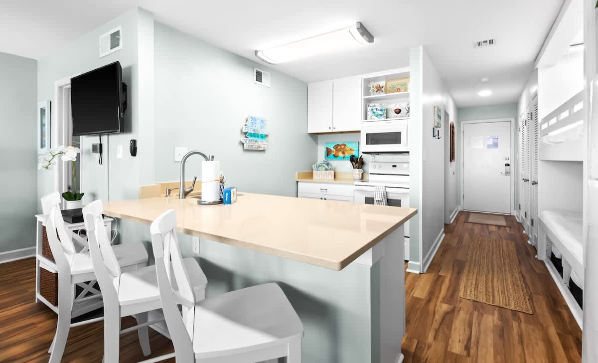 Latitude 29 Unit 20 3