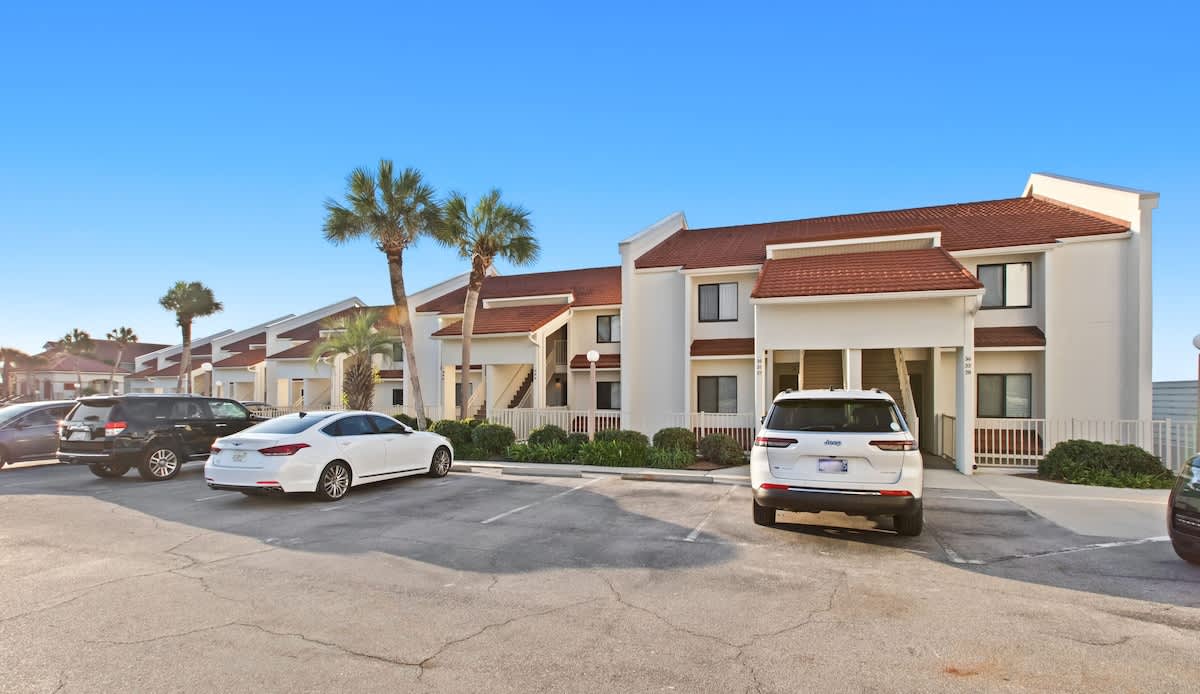 Latitude 29 Unit 21 30