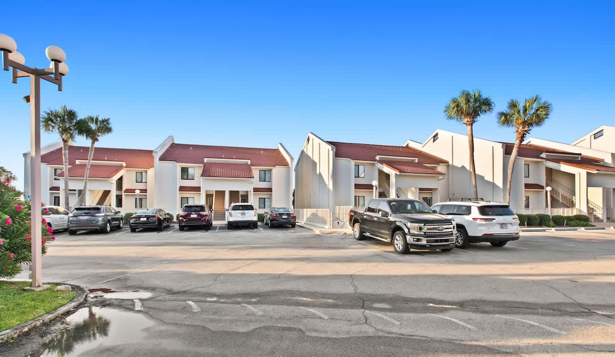 Latitude 29 Unit 22 25