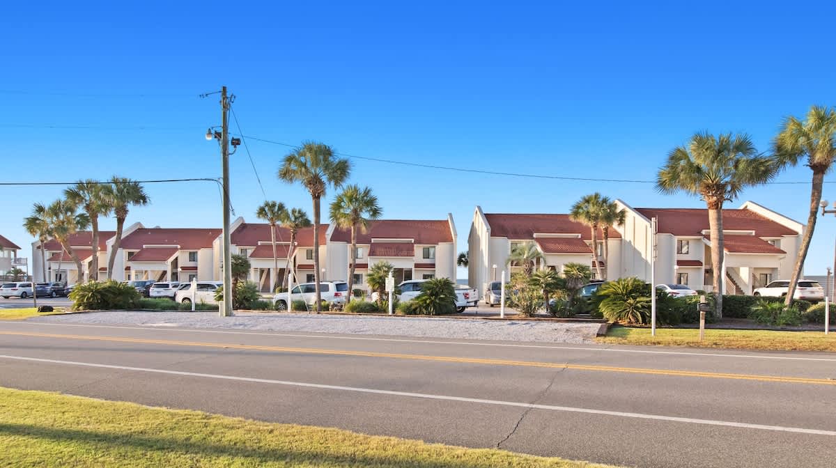 Latitude 29 Unit 22 22