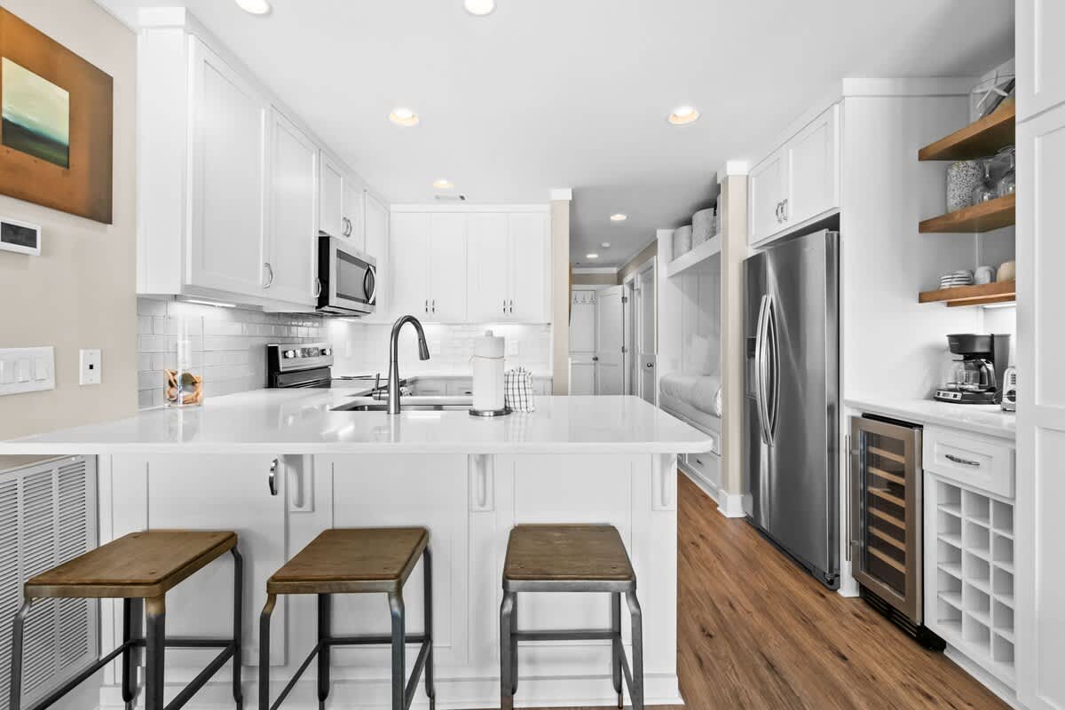 Latitude 29 Unit 22 2